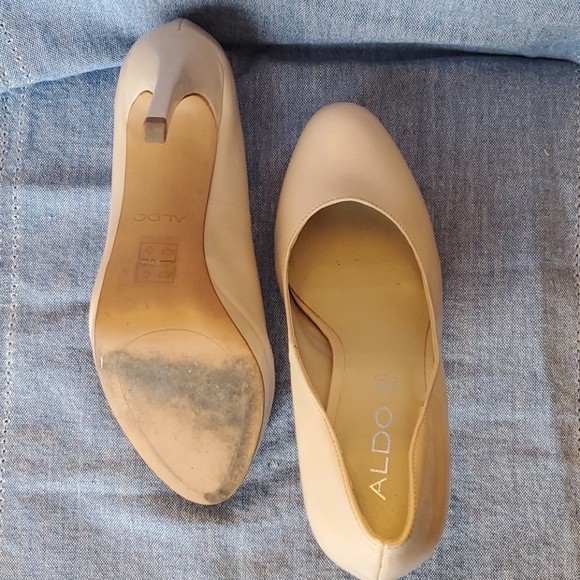 Nude heel - Picture 2 of 3